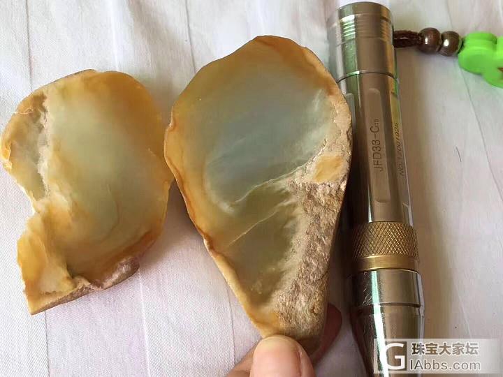 翡翠原石还有半山半水石的说法?有赌的价值么?_翡翠赌石