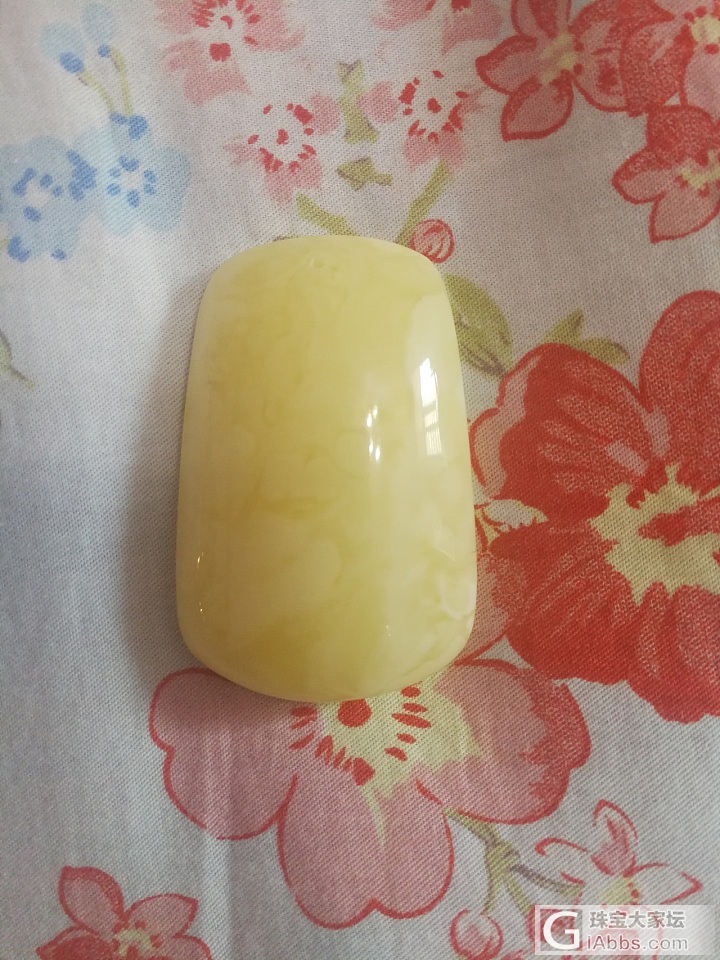 急出一块完美的白花蜡，价格超级划算_挂件蜜蜡