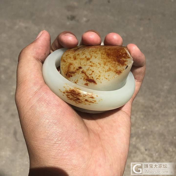 啦啦啦出手镯啦_半成品手镯和田玉