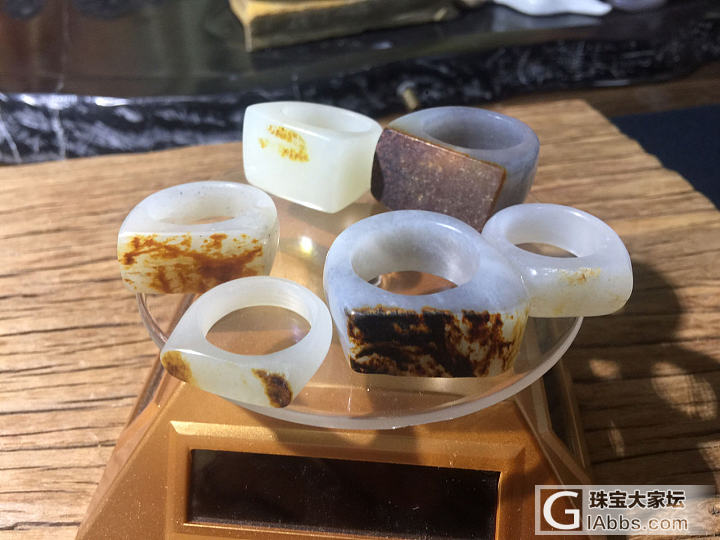 哪个合适一点_扳指和田玉