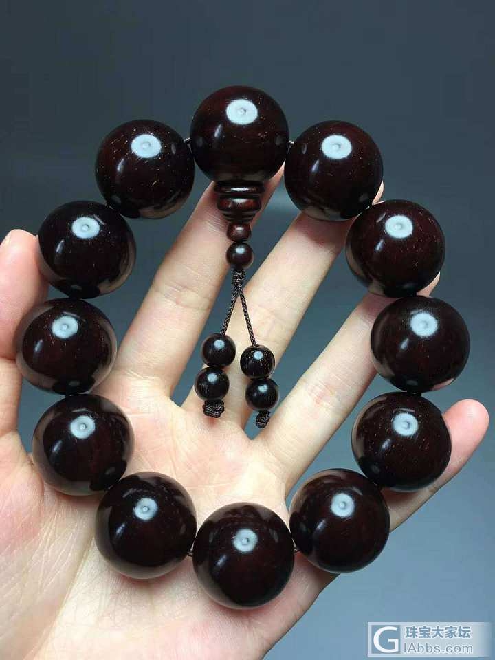 小叶紫檀手串_珠串小叶紫檀