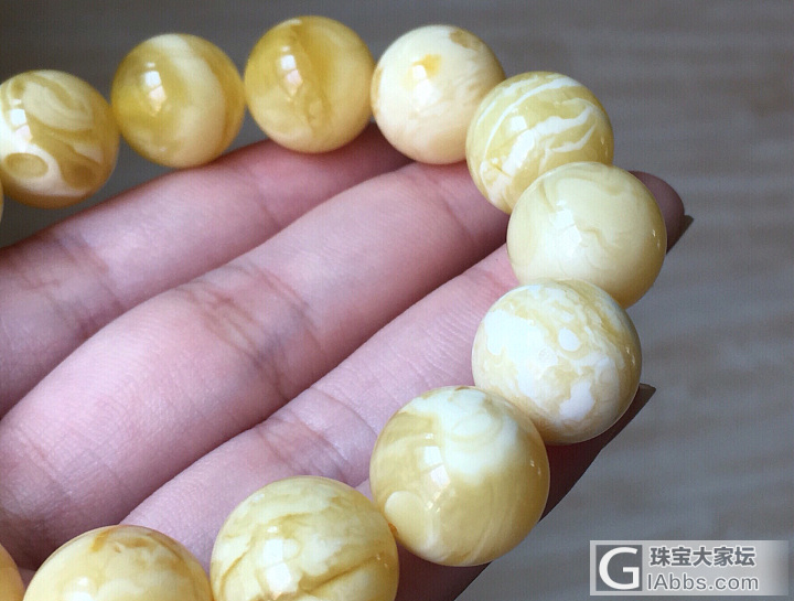 出一个蜜蜡手串_珠串琥珀蜜蜡