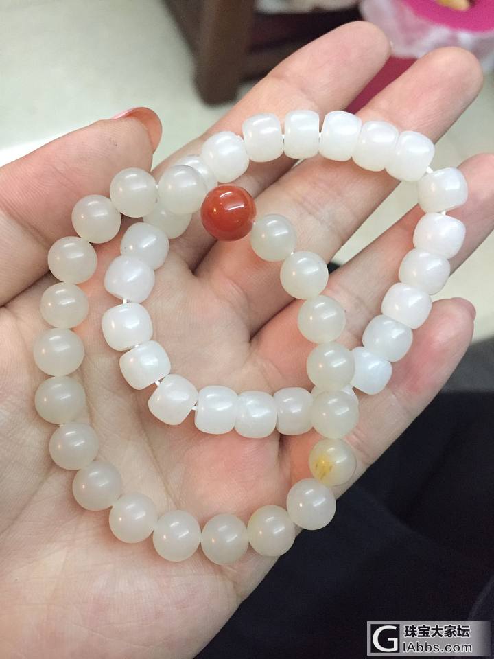 籽料小圆珠手串，圆滚滚的，真是太可心了。_和田玉