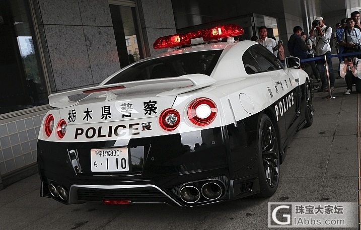 日本市民赞助警方警車。GTR 😋0-100km 👀👀👀0.42秒_贴图车