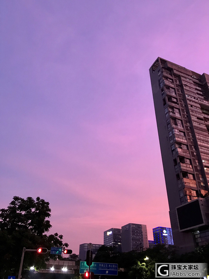 台风来临前的天空好美_景色闲聊千寻珠宝