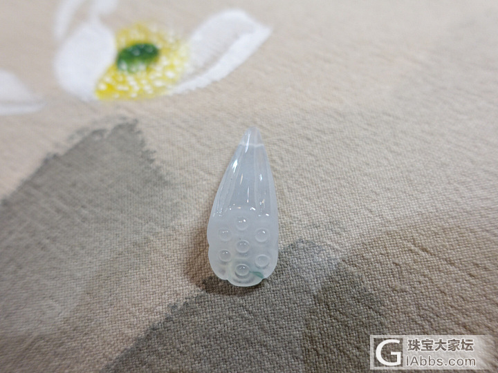 莲蓬，步步生莲_翡翠珠宝认证商