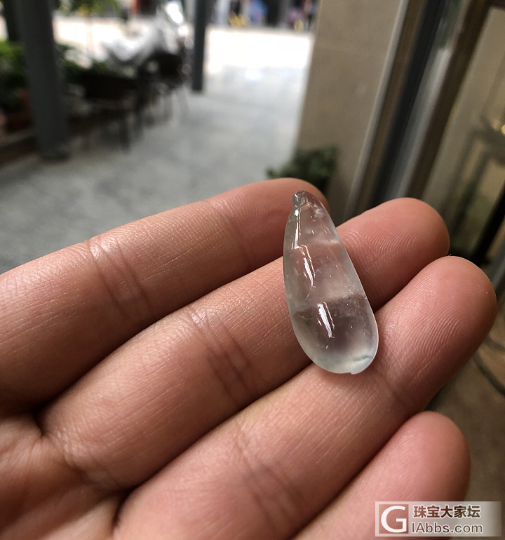强莹光木那豆子_吊坠闲鱼翡翠
