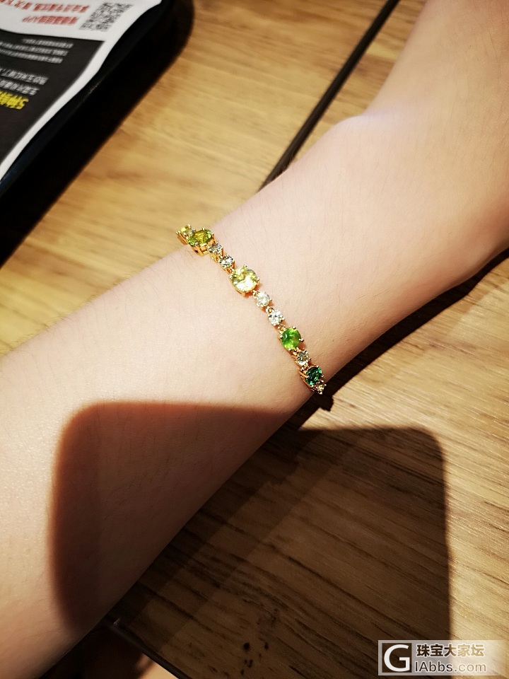 各种绿色小石头手链_手链翠榴石