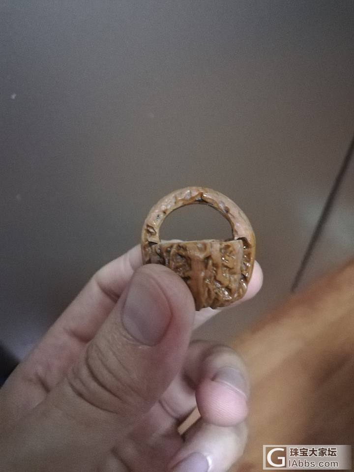 核桃做了个小篮子_核桃