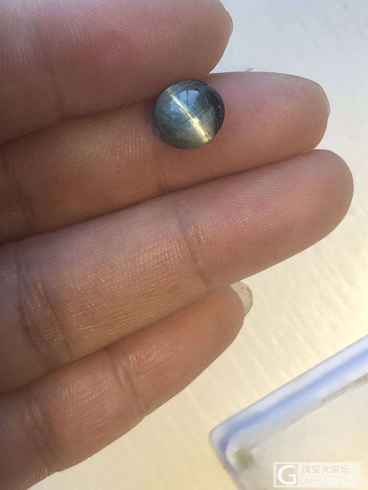 晒晒我的两颗碧玺猫眼_蛋面碧玺