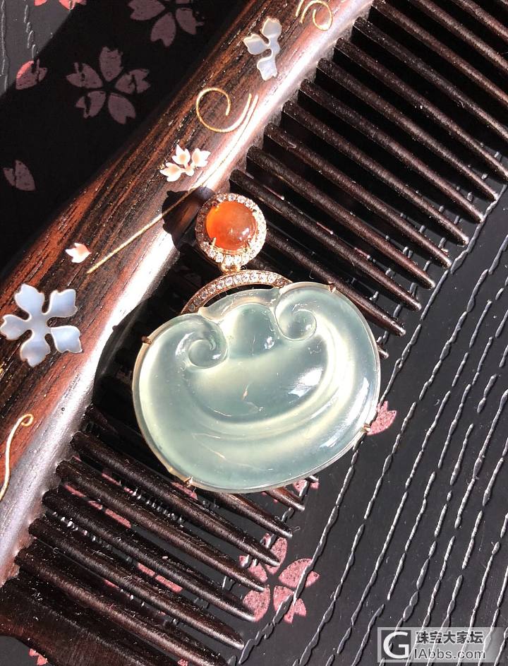 圆圆如意头_吊坠翡翠