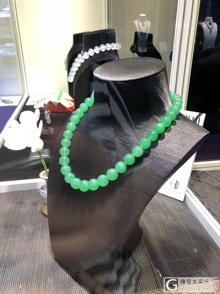 趁山竹来之前去珠宝展转了一圈_展会翡翠