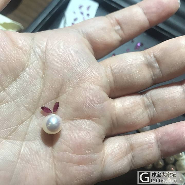 哪个搭配好看啊？_珍珠