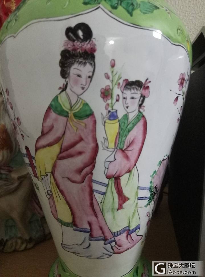 一个铜胎画珐琅请指教？是出口创汇期间？还是建国期间呢？_陶瓷