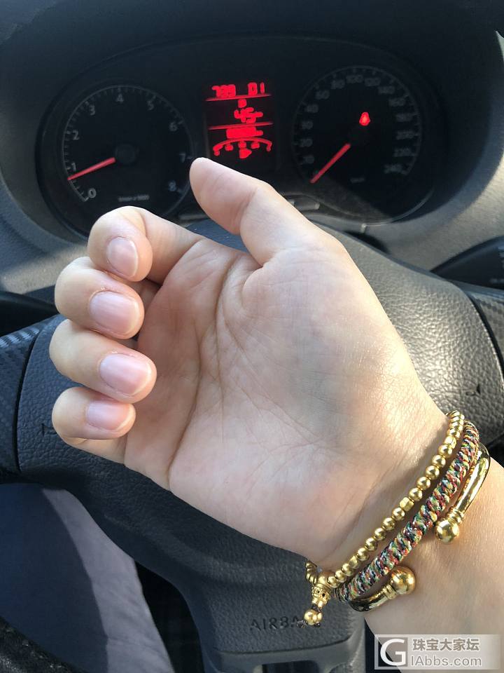 大家都来晒晒自己的金镯好吗?