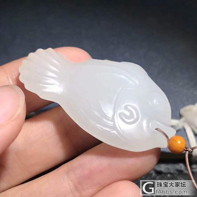 【德品玉斋】：国庆特惠新疆和田籽料挂件【多宝鱼】！_和田玉