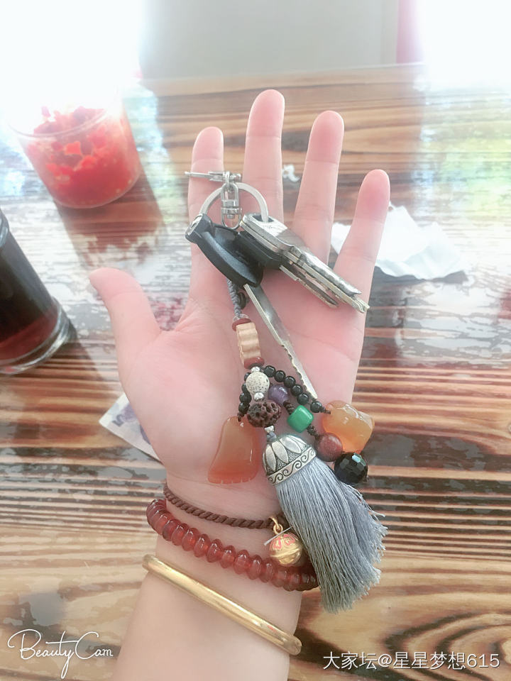 最近的手是这样的_挂饰手饰玉石