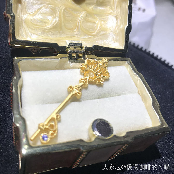 给媳妇买的 足金 权杖吊坠_吊坠金