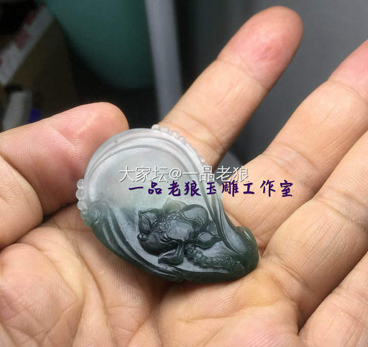 工作日志 ~ 分享两个有玻璃光泽的料子及成品的过程_闲聊大家谈玉工翡翠