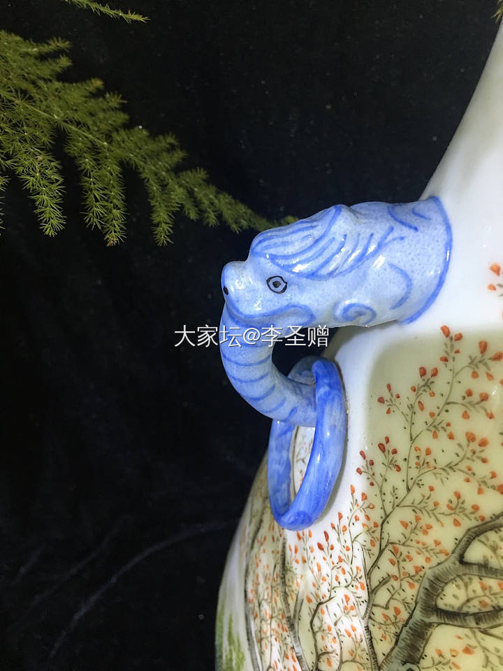 仿民国大家刘希任粉彩人物瑞兽双耳瓶_陶瓷