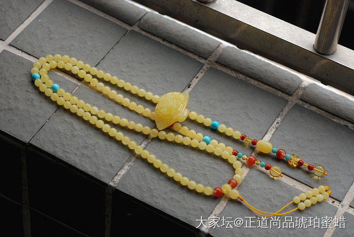 最近做的手工，做手工搭配好，还是比到付的一件漂亮不少。_搭配