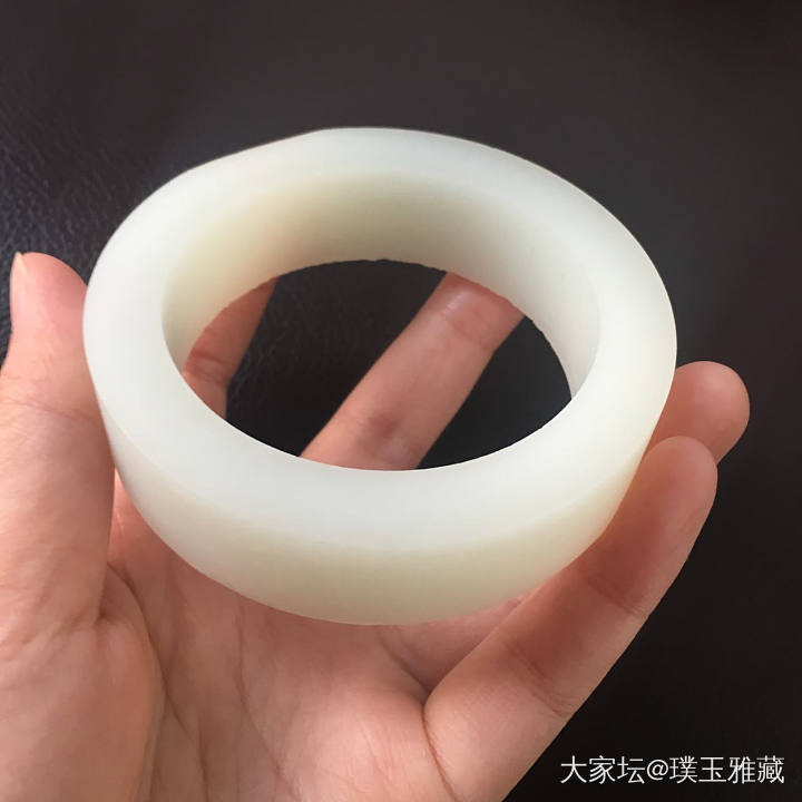 镯坯，是做方镯好呢还是宽镯又或者是圆镯？_半成品和田玉