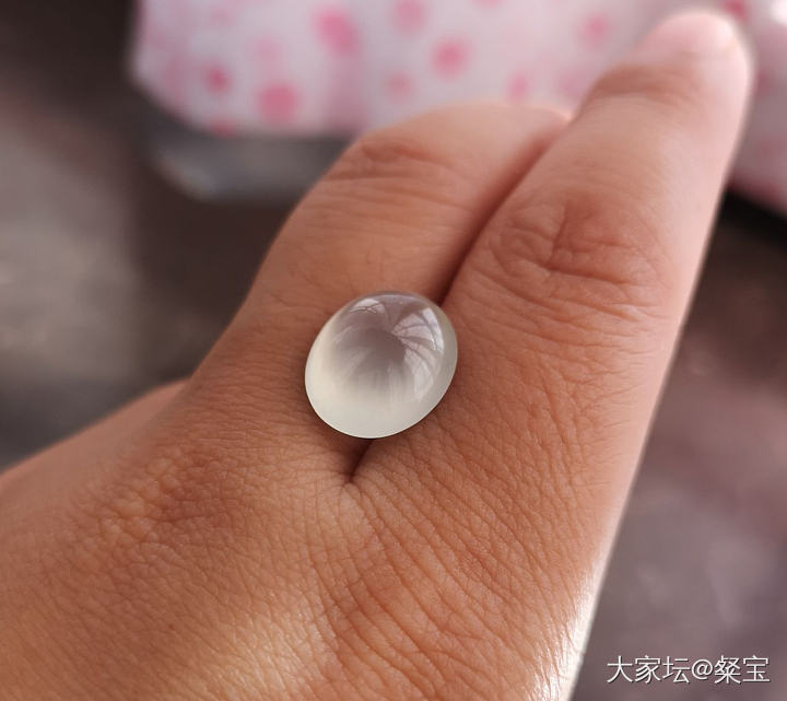 几天前刚入的，给各位大神看看还行吗_蛋面翡翠