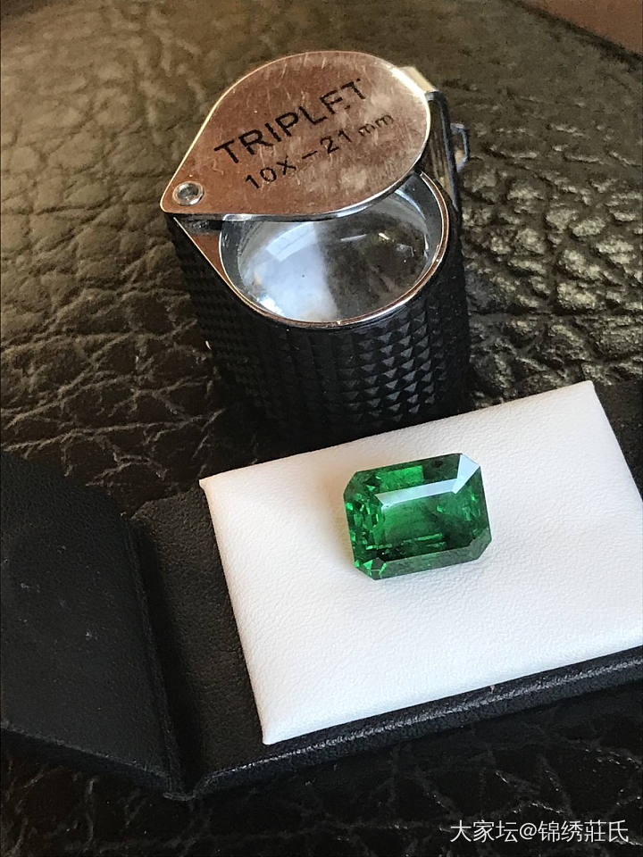 祖母绿8.23卡，用这块石头做个戒指，当遇上一眼钟情的人，才有礼物送她。_祖母绿名贵宝石