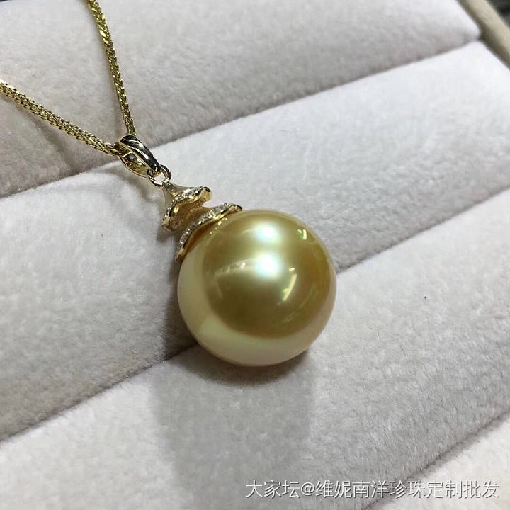 天然浓金珠吊坠 13-14mm. 超强光 无暇
18k金镶嵌钻石💎高端大气上档次_吊坠珍珠