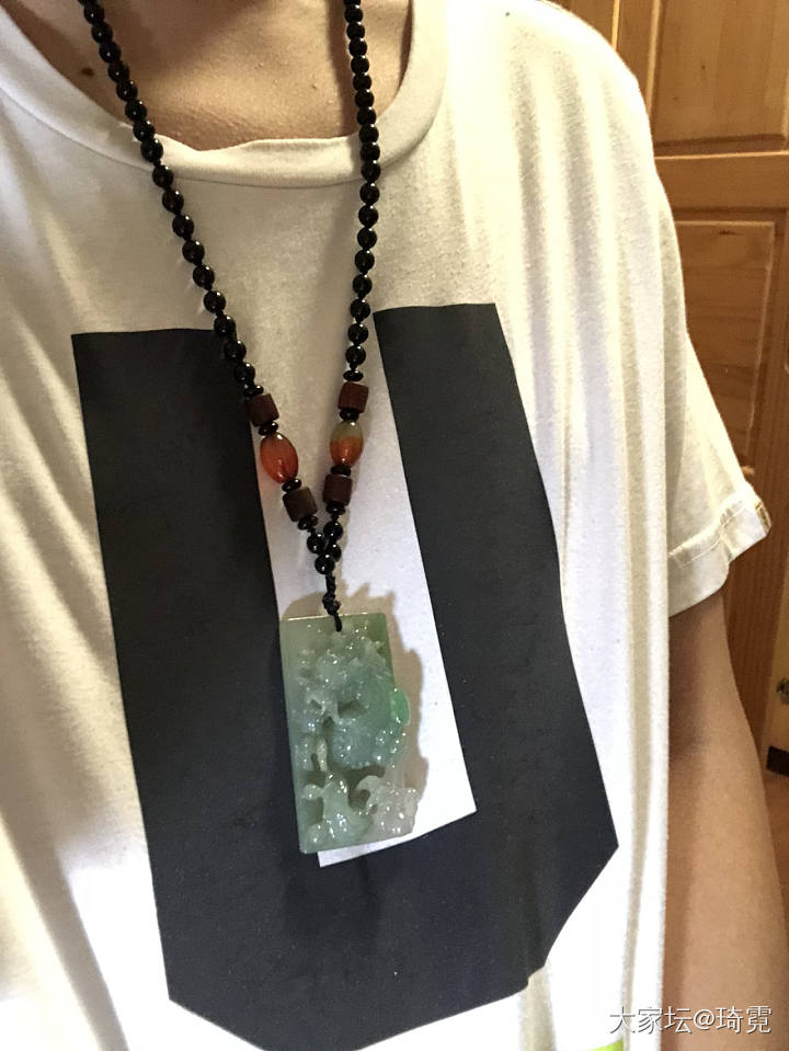 糯冰龙牌翡翠_牌子翡翠