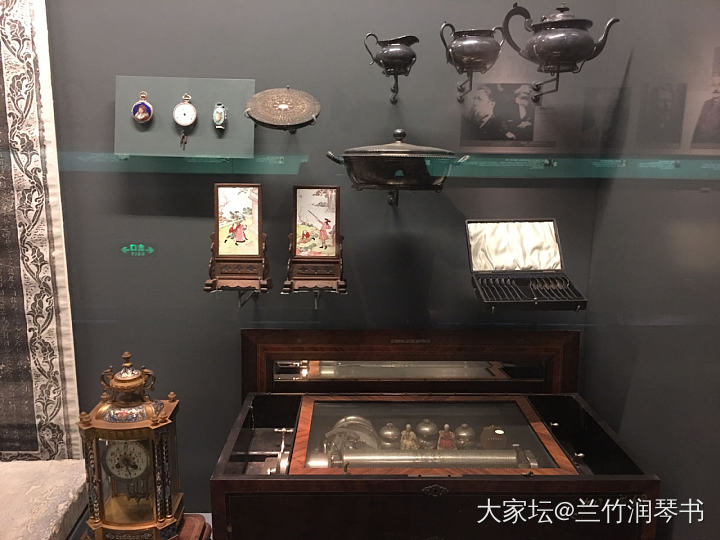 我也来发几件首博的宝贝_古董首饰博物馆金