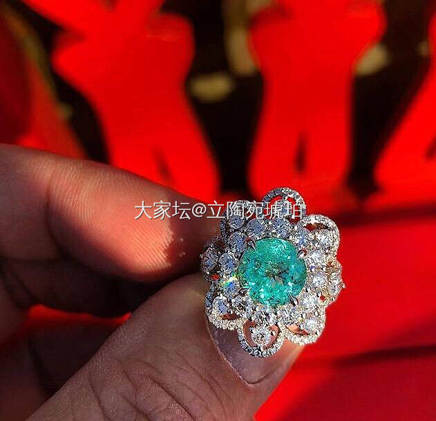 鉴赏一组我在欧洲认识的Rihanna的御用珠宝设计师作品_设计