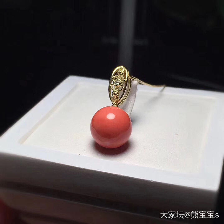 苹果红莫莫_珠串珊瑚