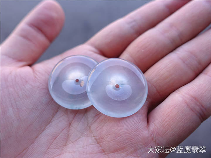 果冻种的一对翡翠平安扣，厚实种好形状好_平安扣翡翠