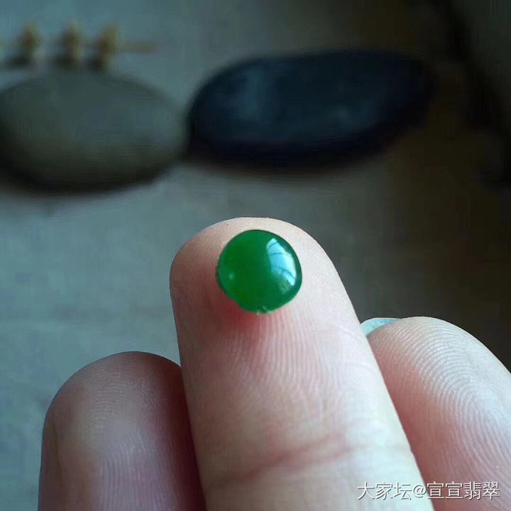 呜呜呜，天黑得太快了，还好我拍的早_蛋面翡翠