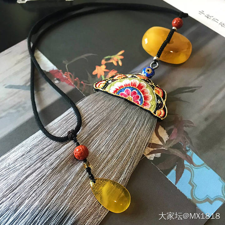 今日手工作品 民族风_琥珀蜜蜡项链