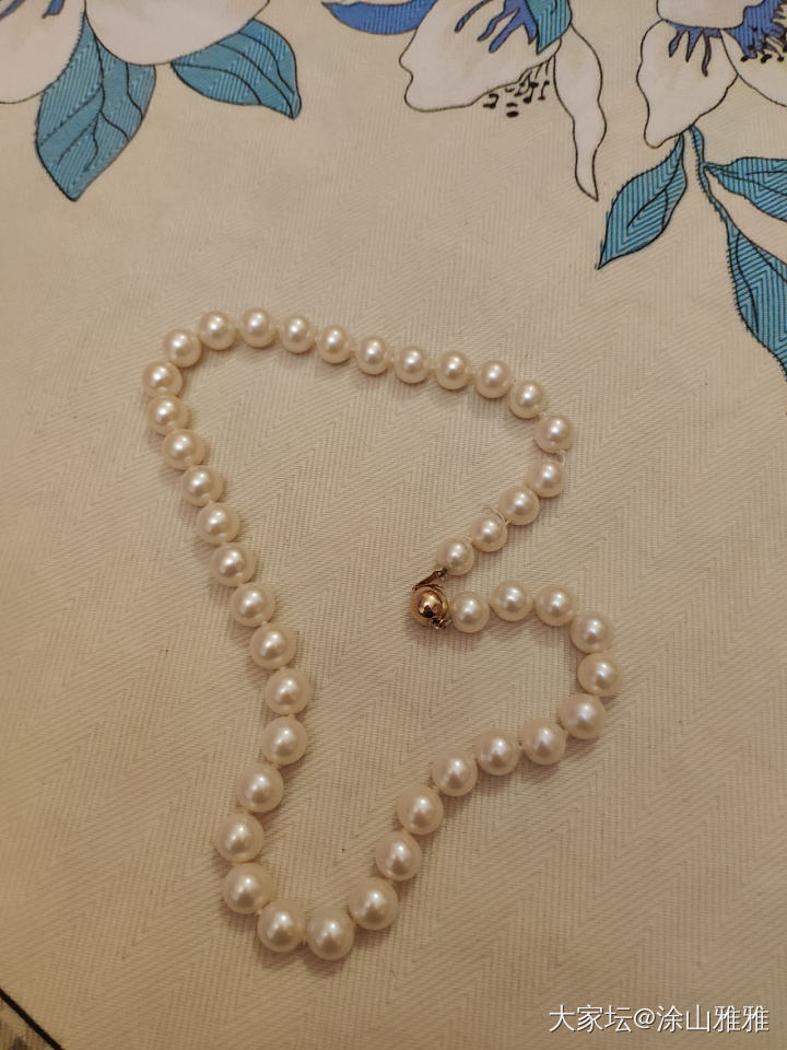 我妈戴了十几年的镯子裂了_珍珠破损翡翠