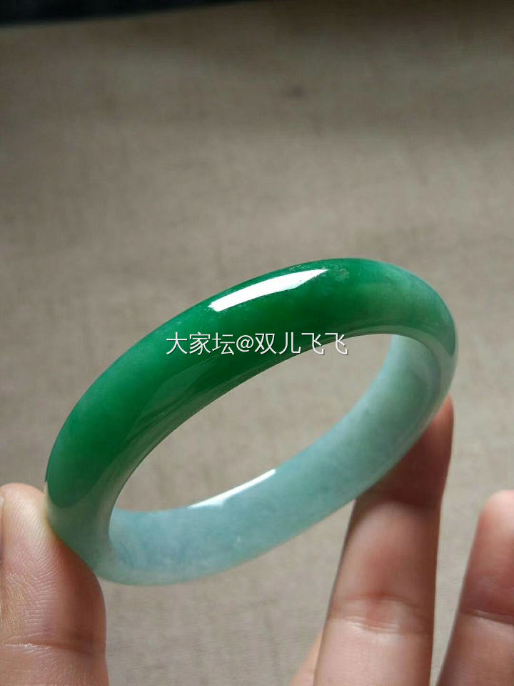 【双儿翡翠】辣绿贵妃_翡翠
