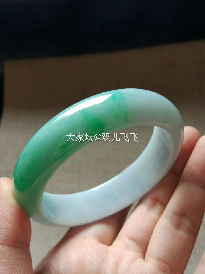 【双儿翡翠】绿圆镯_手镯翡翠