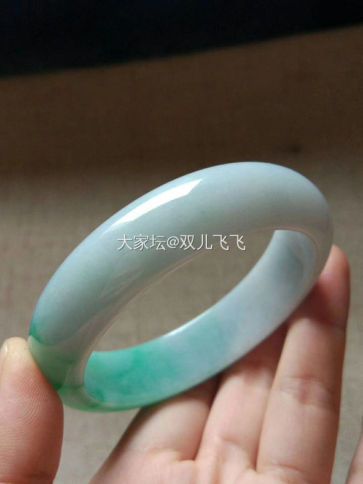 【双儿翡翠】绿圆镯_手镯翡翠