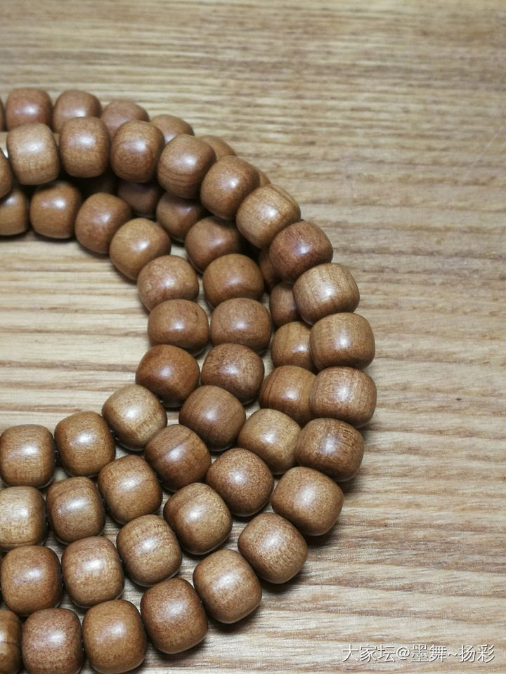 印度老山檀6*7_菩提子