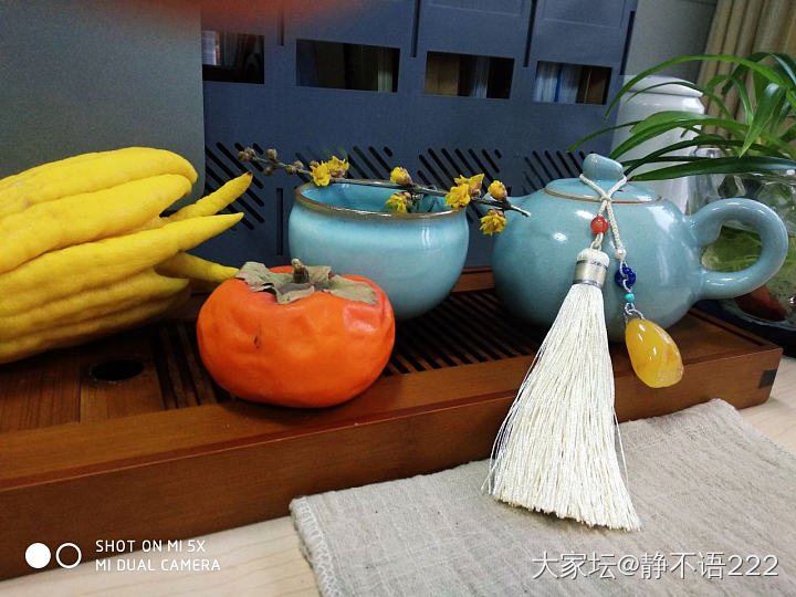 太冷了，来点颜色温暖一下吧_挂饰蜜蜡