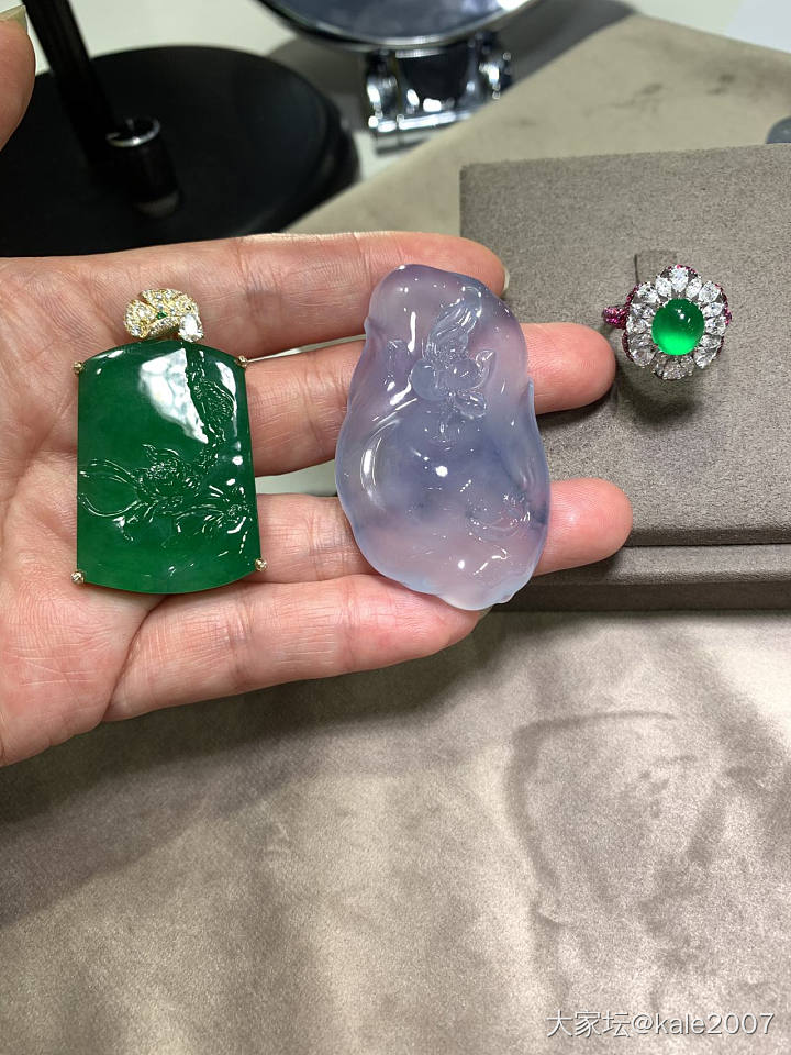 珠宝展一隅_和田玉翡翠展会