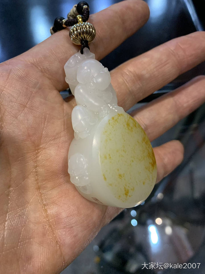 珠宝展一隅_和田玉翡翠展会