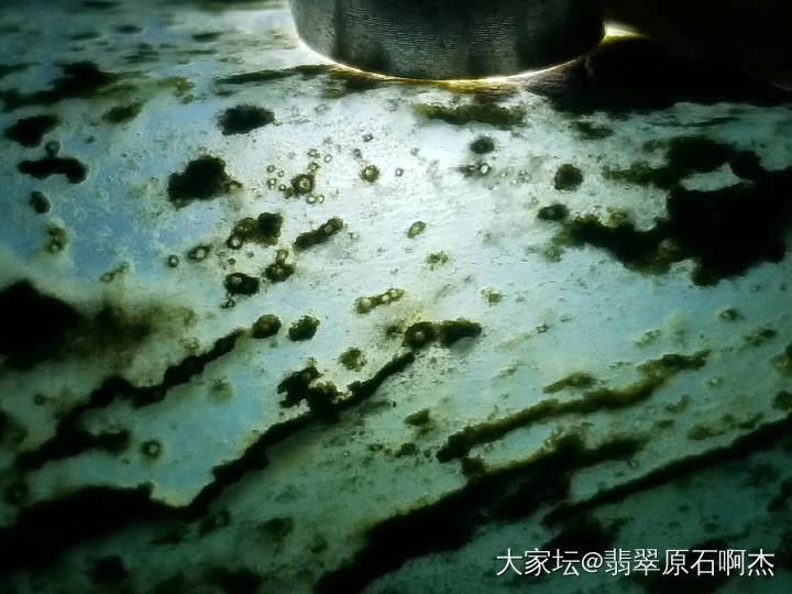 问玉珠宝，为你的翡翠道路保驾护航！请了解一下！_翡翠原石