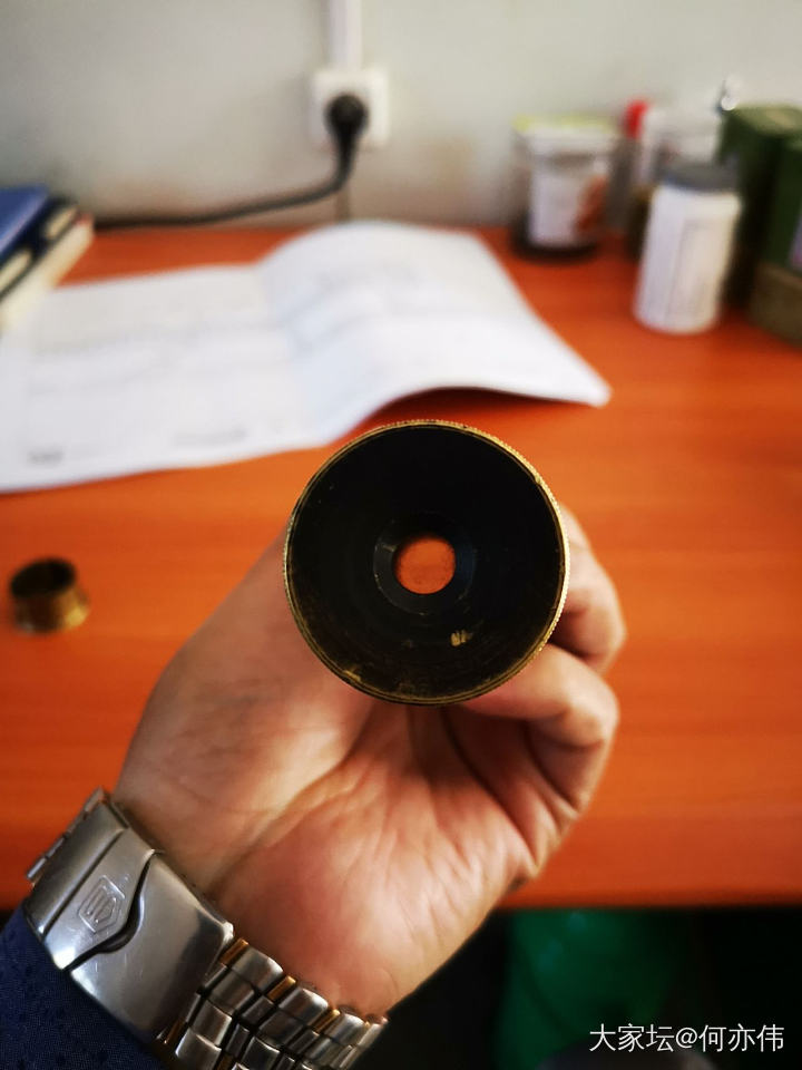 一个单筒望远镜 没有半个符号 成像还是倒立的 简单朴素 该是什么年代的啊_收藏