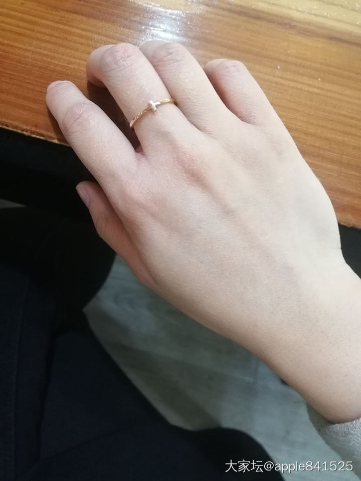 最近戴的_顶级手表戒指卡地亚