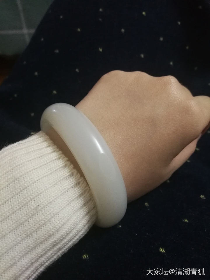 有多少人冬天带镯子的？_手镯