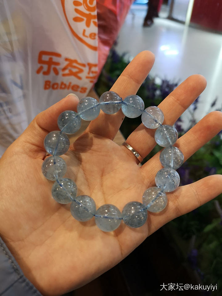 2018年最后一天，晒下下今天戴的_珠串海蓝宝碧玺