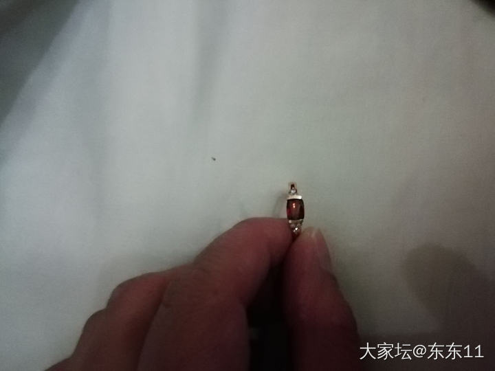 尖晶小戒指 典型的酱油比鸡贵_尖晶石彩色宝石